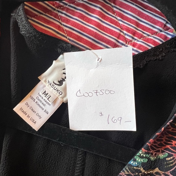 Rayon/Silk Set, Tunic Top M/L & Vest XL - Picture 3 of 8